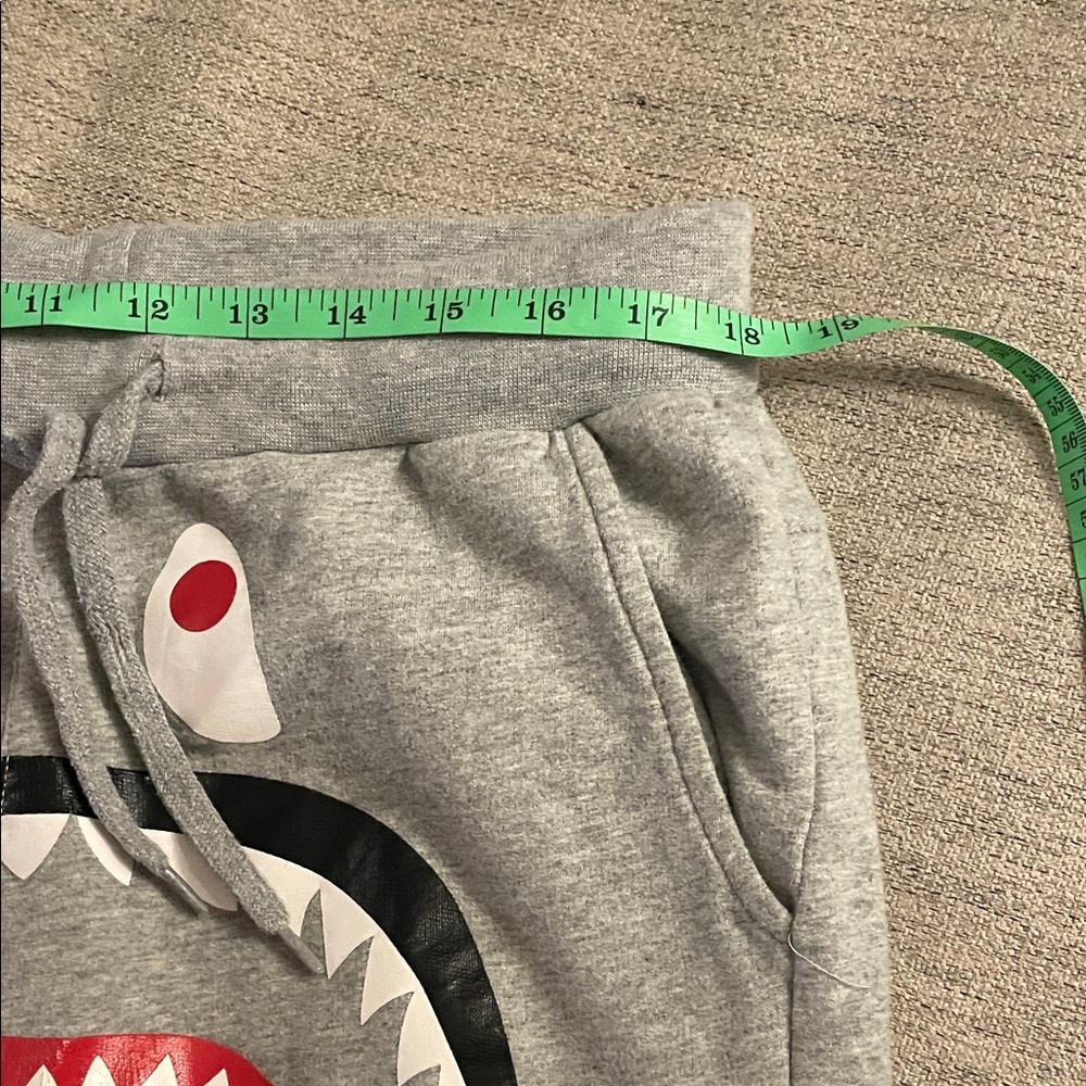 Bape Flash $ - Picture 9 of 13